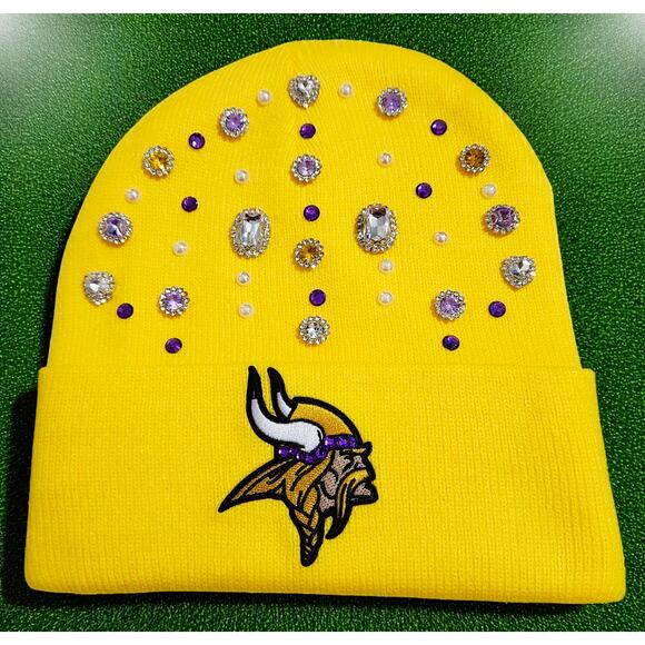 Minnesota Vikings Yellow & Purple Beanie design with Rhinestones, Viking Logo - Picture 2 of 5